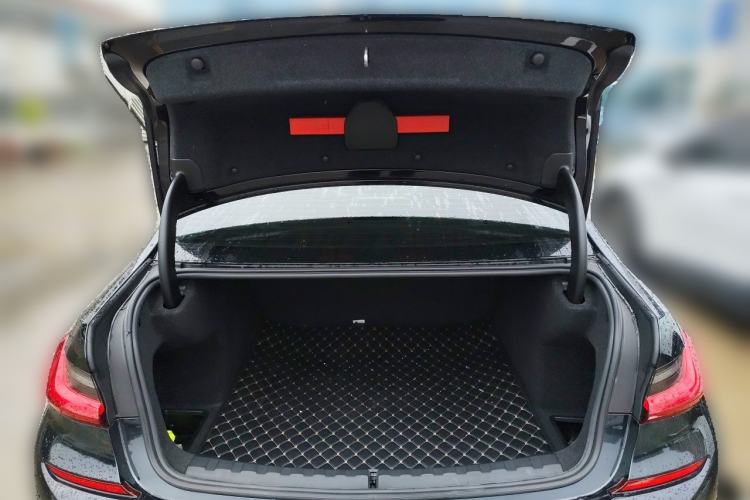 Used BMW 3 Series 2020 Restyled 325Li M Sport Package Trunk