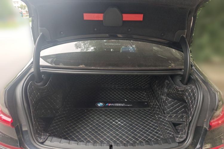Used BMW 3 Series 2020 325Li M Sport Night Edition Package Trunk