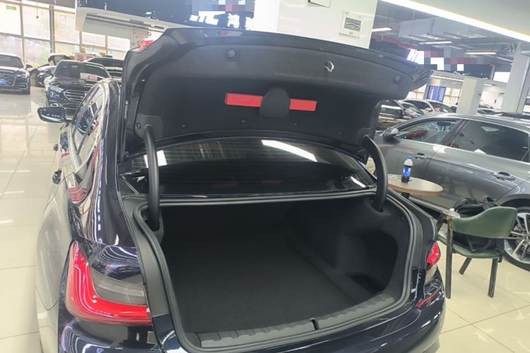 Used BMW 3 Series 2020 Restyled 325Li M Sport Package Trunk