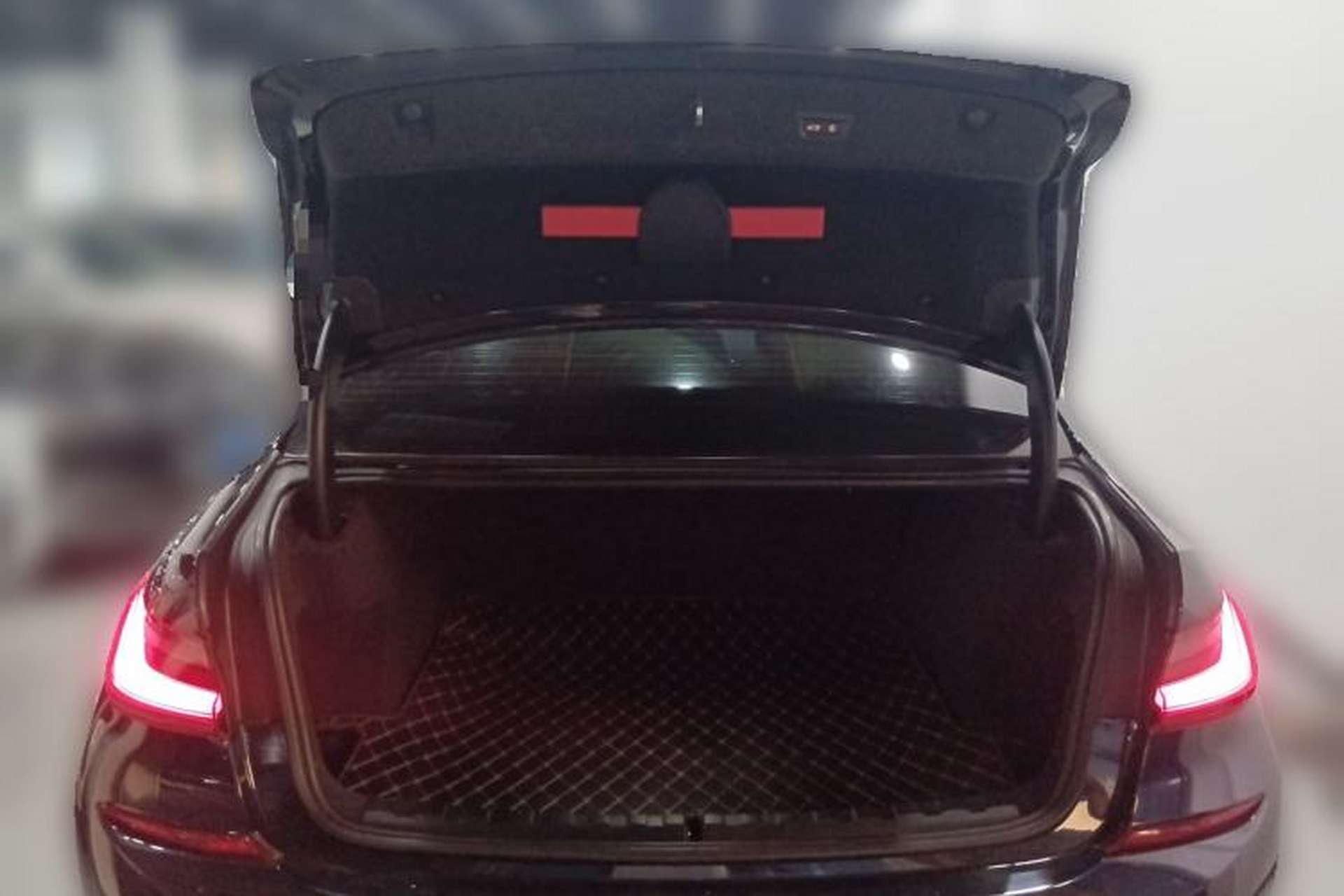 Used BMW 3 Series 2020 320Li M Sport Package Trunk