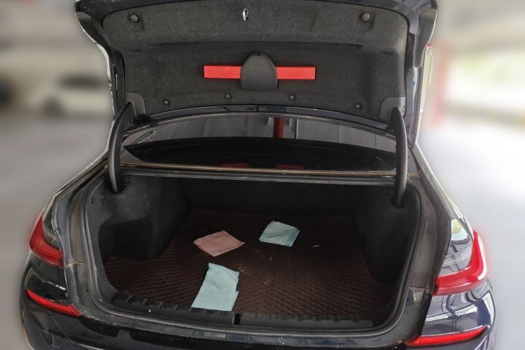 Used BMW 3 Series 2020 325Li M Sport Package Trunk
