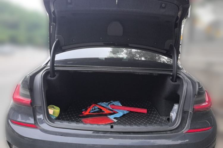Used BMW 3 Series 2020 325Li M Sport Package Trunk