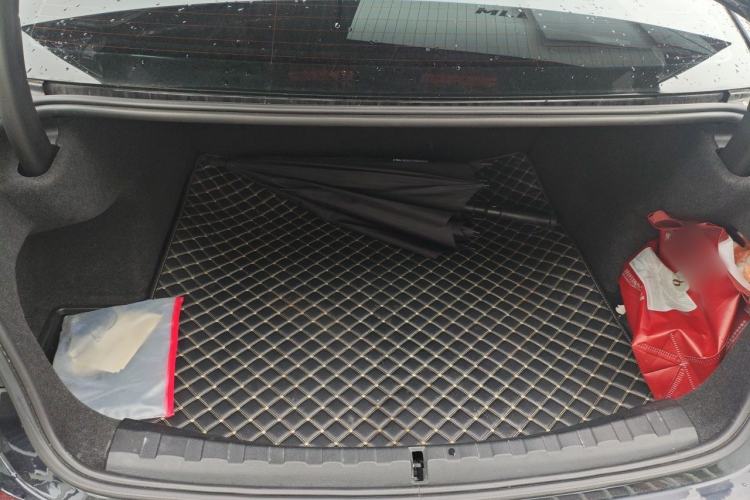 Used BMW 3 Series 2020 Facelifted 325Li M Sport Night Edition Package Trunk