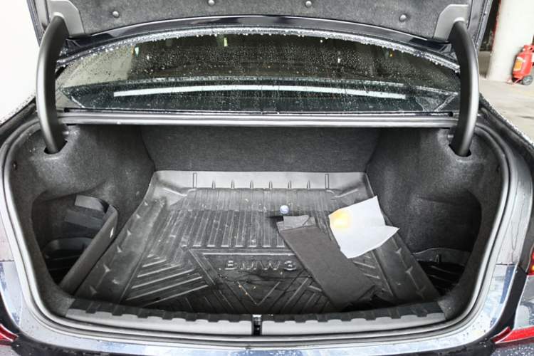Used BMW 3 Series 2020 325i M Sport Package Trunk