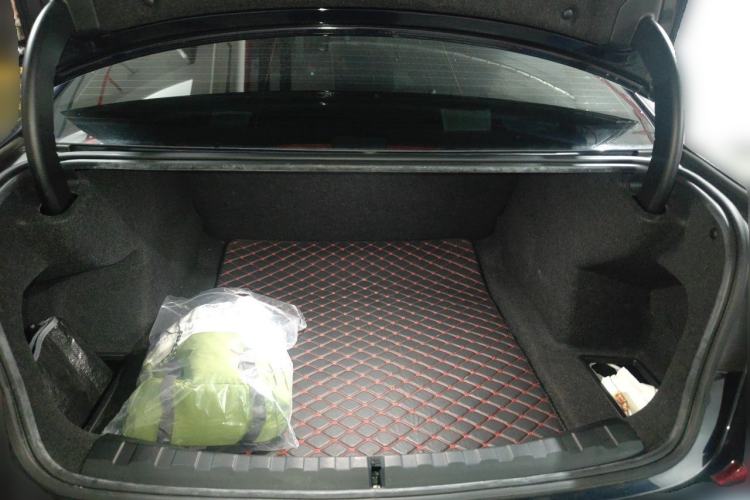 Used BMW 3 Series 2020 Facelifted 325i M Sport Package Trunk
