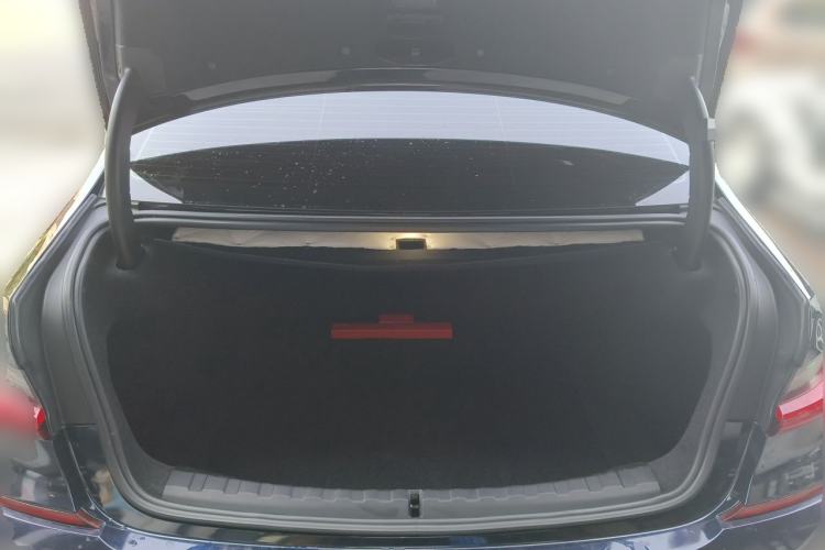 Used BMW 3 Series 2020 Restyled 325i M Sport Night Edition Package Trunk