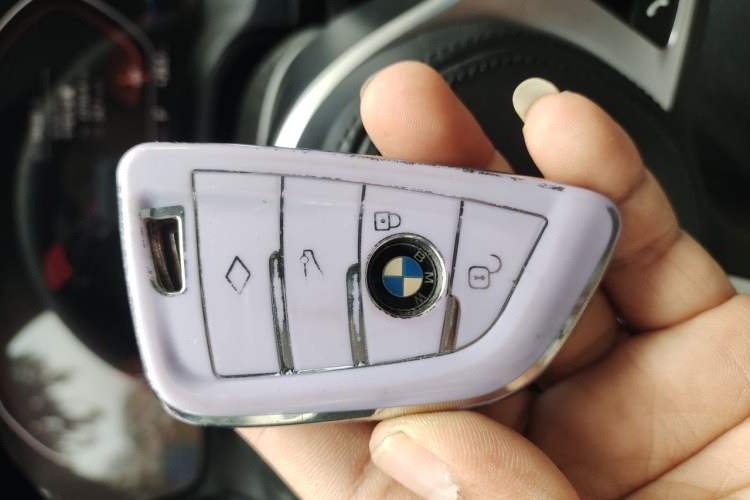Used BMW 3 Series 2020 Restyled 325i M Sport Night Edition Package Vehicle Key