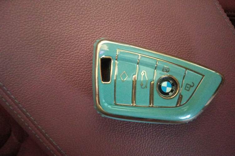Used BMW 3 Series 2020 330i M Sport Night Edition Vehicle Key