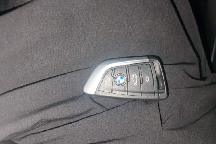 Used BMW 3 Series 2020 Restyled 325Li M Sport Package Vehicle Key