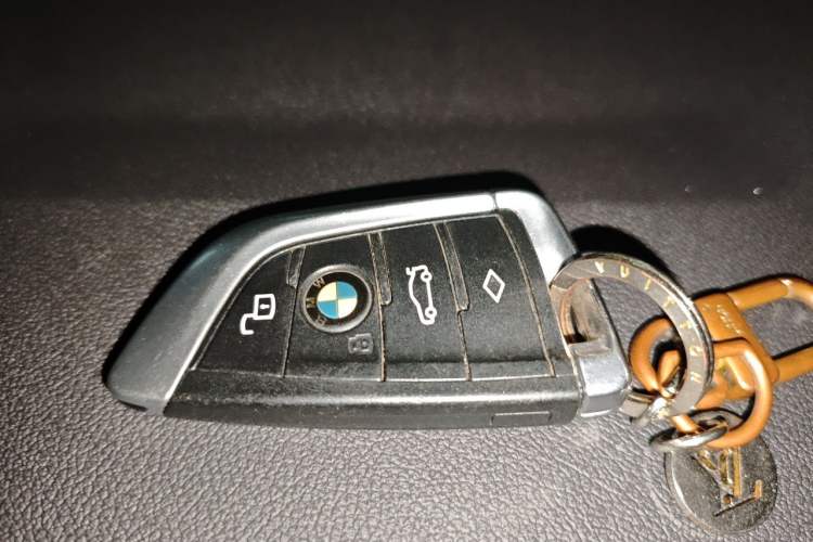 Used BMW 3 Series 2020 Facelifted 325Li M Sport Night Edition Package Vehicle Key