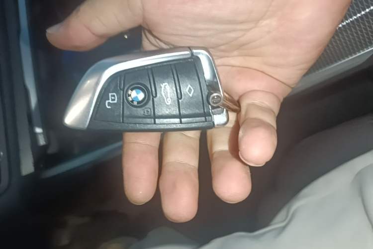 Used BMW 3 Series 2020 Restyled 325i M Sport Night Edition Package Vehicle Key