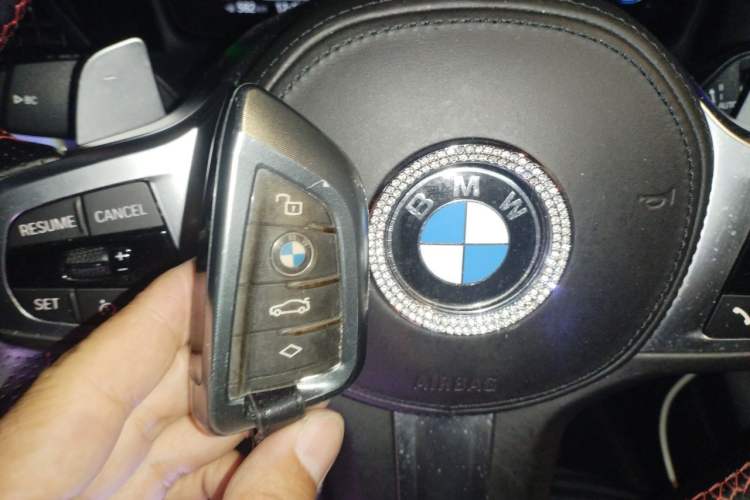 Used BMW 3 Series 2020 Facelifted 325Li M Sport Night Edition Package Vehicle Key