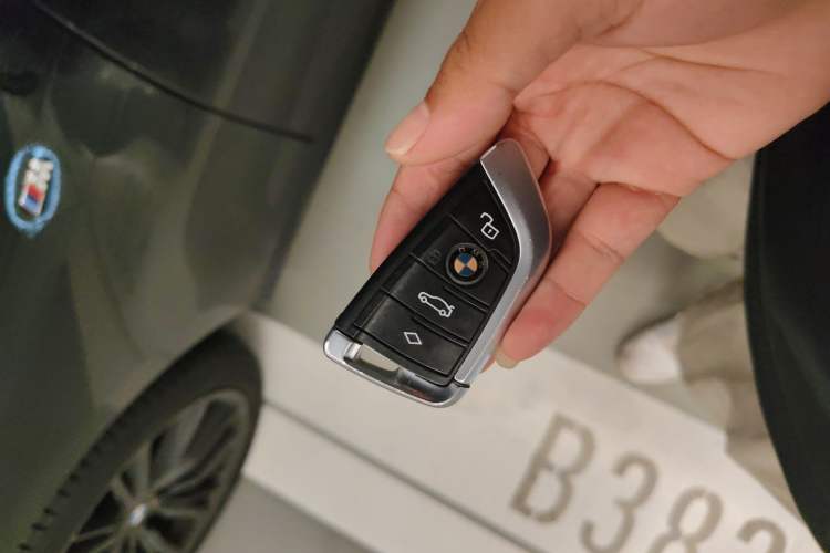Used BMW 3 Series 2020 330i M Sport Night Edition Vehicle Key