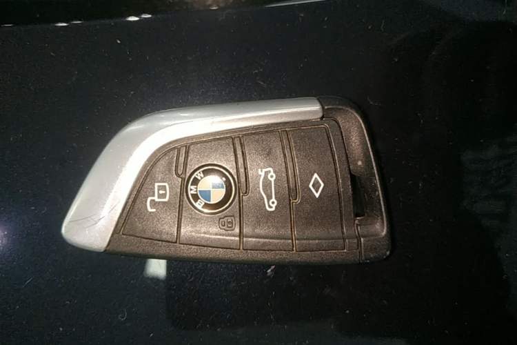 Used BMW 3 Series 2020 Restyled 325Li M Sport Package Vehicle Key