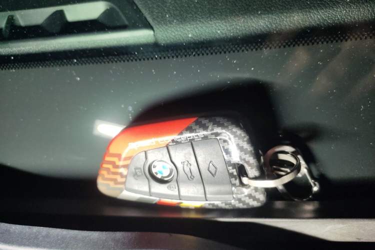 Used BMW 3 Series 2020 325Li M Sport Package Vehicle Key