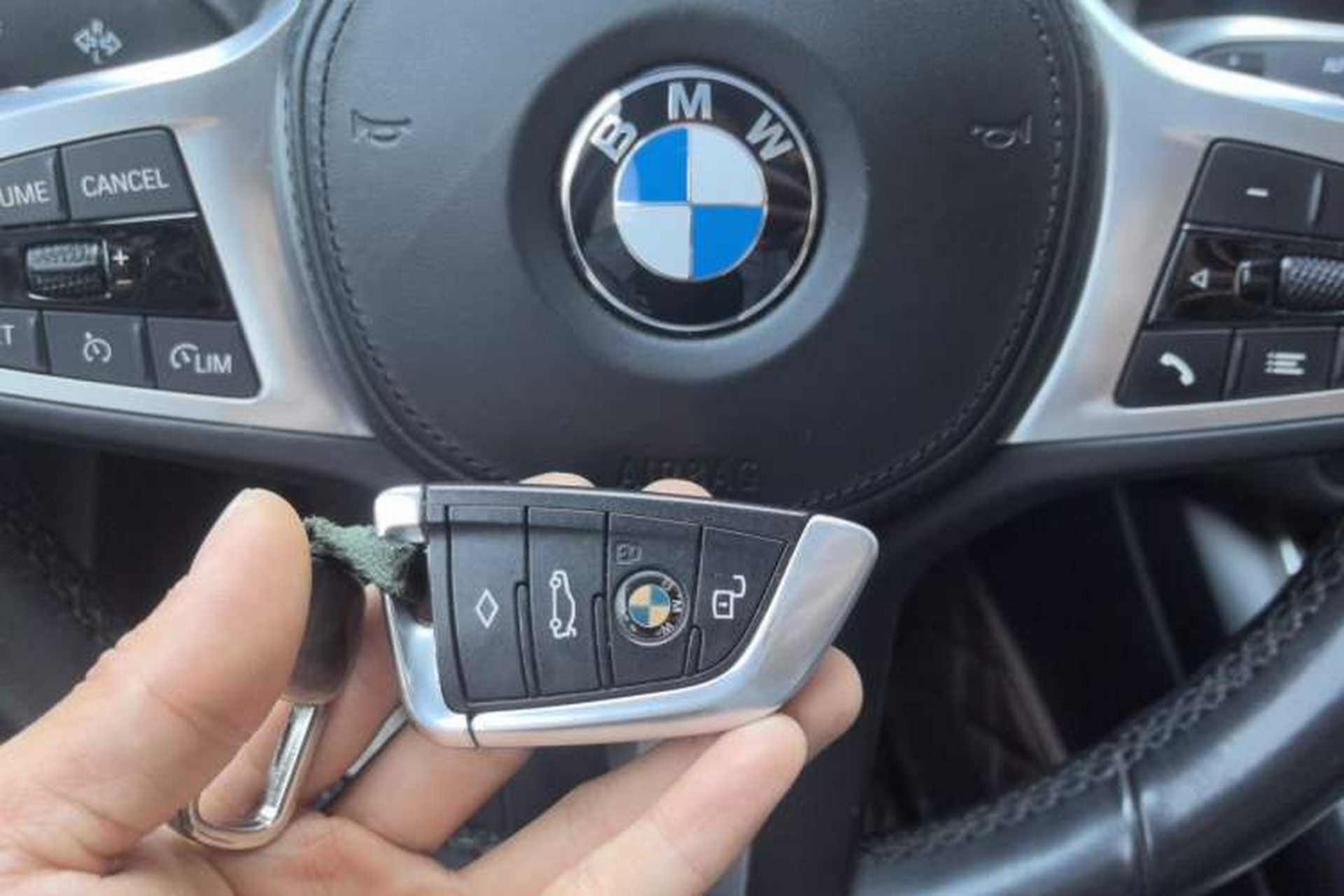 Used BMW 3 Series 2020 Restyled 325Li M Sport Package Vehicle Key