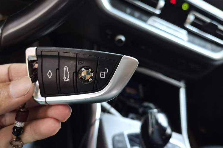 Used BMW 3 Series 2020 325i M Sport Night Edition package Vehicle Key