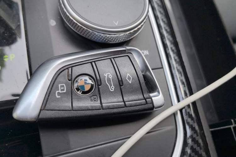 Used BMW 3 Series 2020 Restyled 325Li M Sport Package Vehicle Key