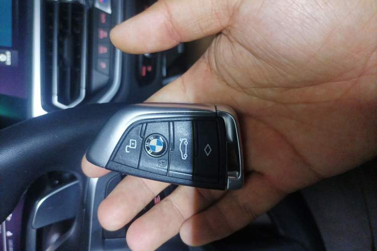 Used BMW 3 Series 2020 Facelifted 325Li M Sport Night Edition Package Vehicle Key