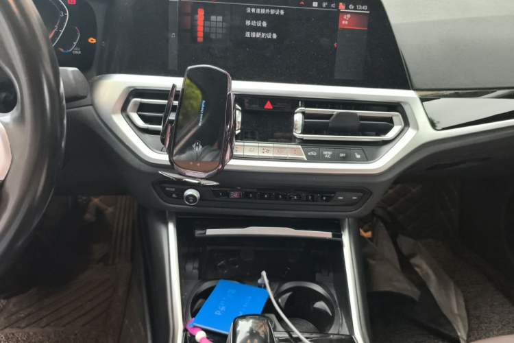 Used BMW 3 Series 2020 320Li M Sport Package Audio And AC Panel