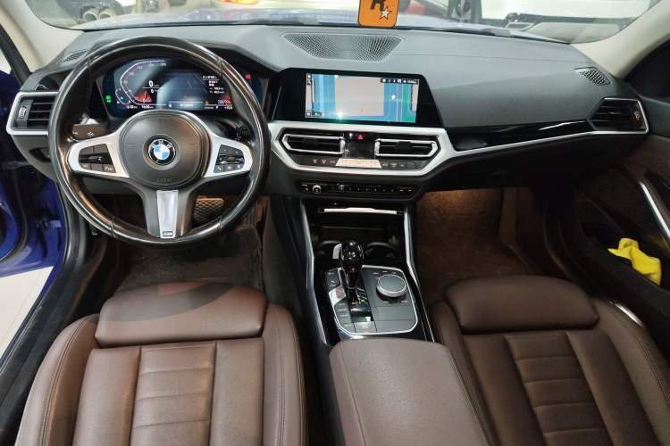 Used BMW 3 Series 2020 320Li M Sport Package Audio And AC Panel