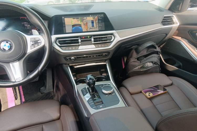 Used BMW 3 Series 2020 Facelifted 325Li M Sport Night Edition Package Audio And AC Panel