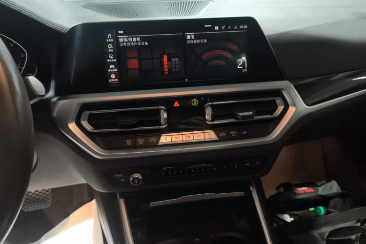 Used BMW 3 Series 2020 Restyled 325Li M Sport Package Audio And AC Panel