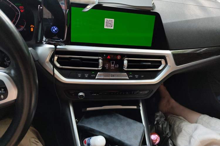 Used BMW 3 Series 2020 325Li M Sport Package Audio And AC Panel