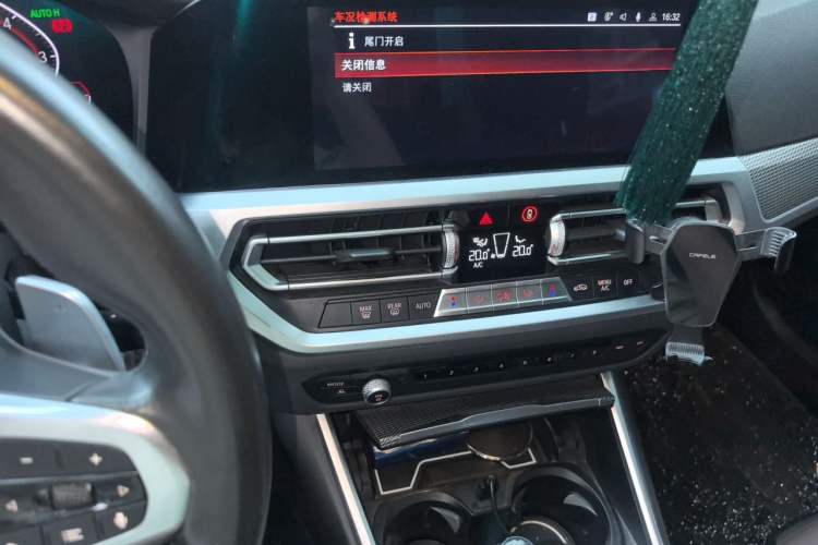 Used BMW 3 Series 2020 Facelifted 325Li M Sport Night Edition Package Audio And AC Panel