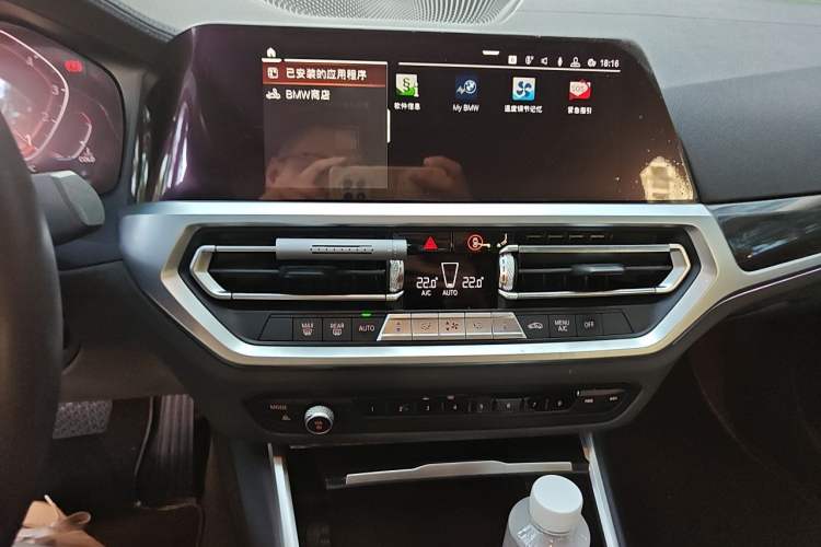 Used BMW 3 Series 2020 325Li xDrive M Sport Package Audio And AC Panel