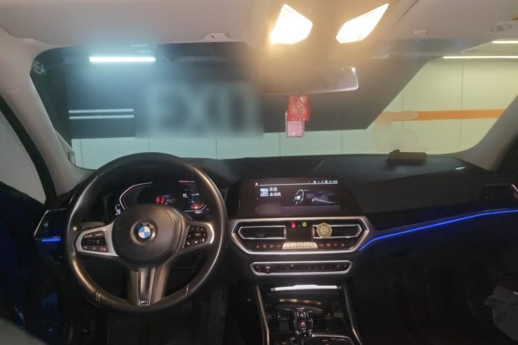 Used BMW 3 Series 2020 325i M Sport Package Center Console