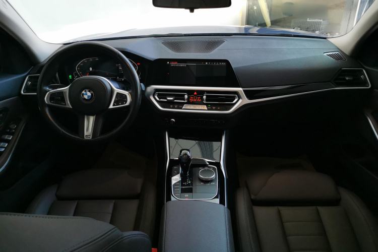 Used BMW 3 Series 2020 320Li M Sport Package Center Console