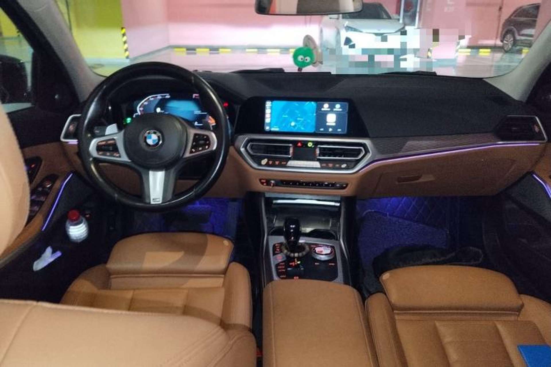 Used BMW 3 Series 2020 Facelifted 325Li M Sport Night Edition Package Center Console
