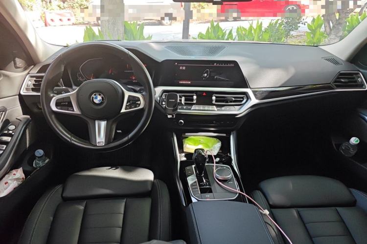 Used BMW 3 Series 2020 320Li M Sport Package Center Console