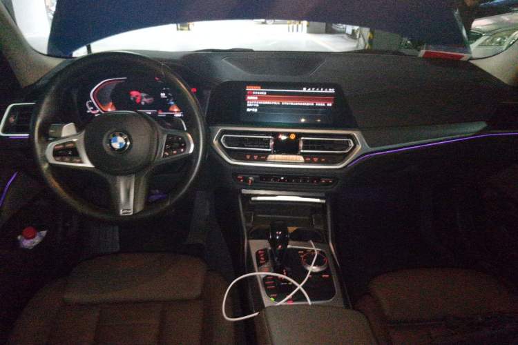 Used BMW 3 Series 2020 Restyled 325i M Sport Night Edition Package Center Console