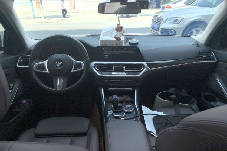 Used BMW 3 Series 2020 325Li M Sport Package Center Console