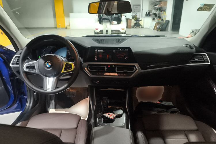 Used BMW 3 Series 2020 Restyled 325Li M Sport Package Center Console