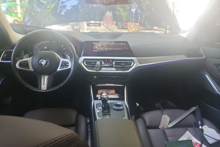 Used BMW 3 Series 2020 Restyled 325i M Sport Night Edition Package Center Console