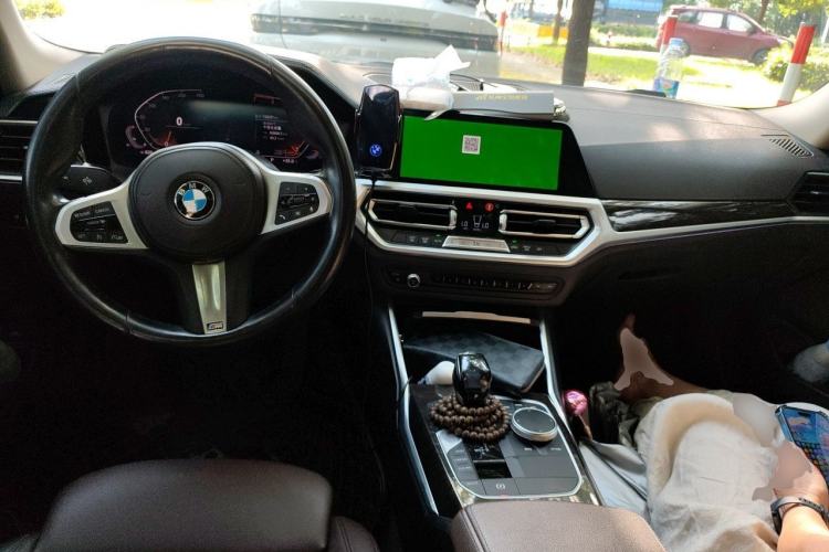 Used BMW 3 Series 2020 325Li M Sport Package Center Console