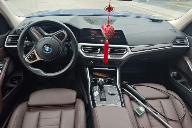 Used BMW 3 Series 2020 320Li M Sport Package Center Console