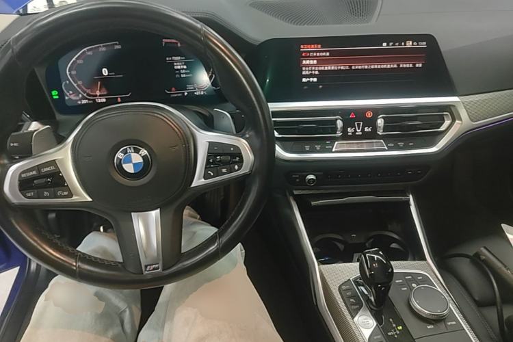 Used BMW 3 Series 2020 Facelifted 325Li M Sport Night Edition Package Center Console