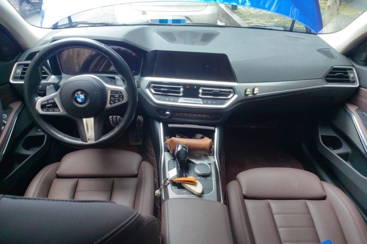 Used BMW 3 Series 2020 Facelifted 325Li M Sport Night Edition Package Center Console
