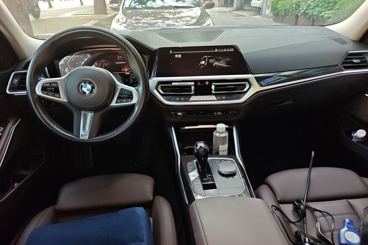 Used BMW 3 Series 2020 325Li xDrive M Sport Package Center Console