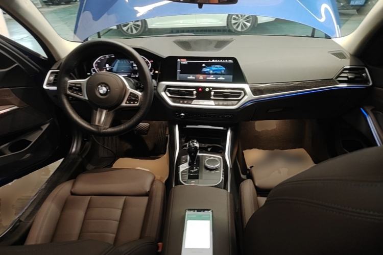 Used BMW 3 Series 2020 325Li M Sport Package Center Console