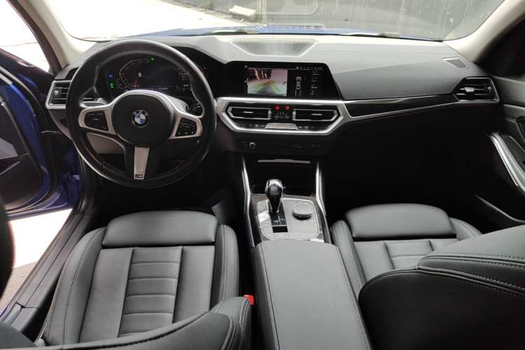 Used BMW 3 Series 2020 325Li M Sport Package Center Console
