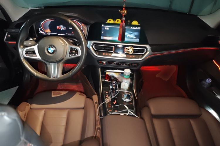 Used BMW 3 Series 2020 320Li M Sport Package Center Console