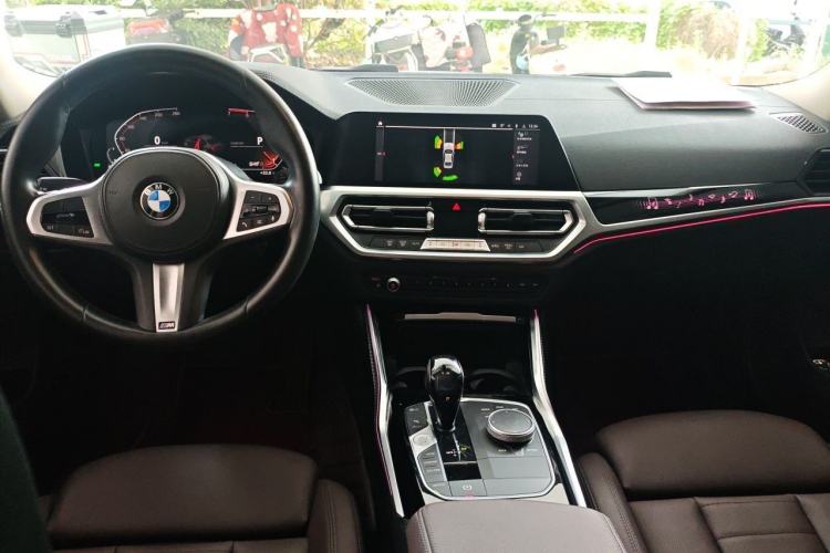 Used BMW 3 Series 2020 320Li M Sport Package Center Console