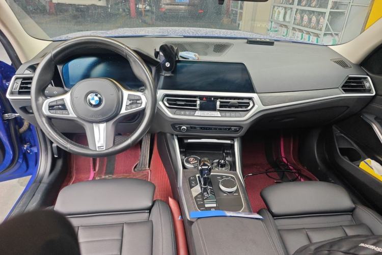 Used BMW 3 Series 2020 325i M Sport Package Center Console