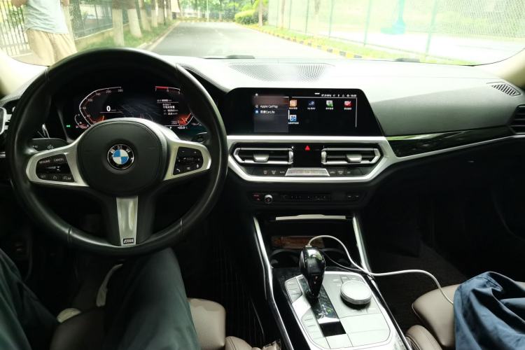 Used BMW 3 Series 2020 320Li M Sport Package Center Console