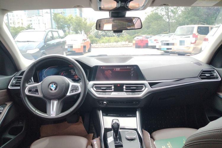 Used BMW 3 Series 2020 320Li M Sport Package Center Console